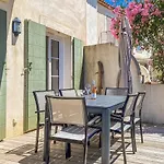 Hébergement de vacances Awesome In Aigues-Mortes