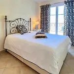 Awesome In Aigues-Mortes