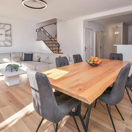 3 Bedroom In